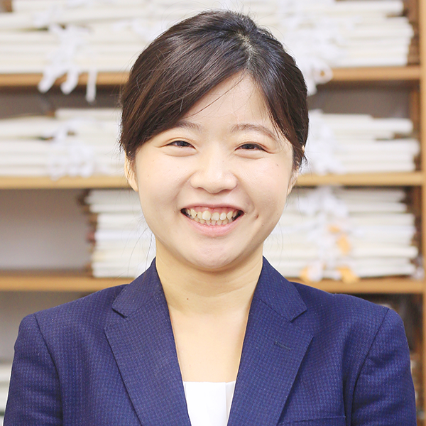 守屋 琴美