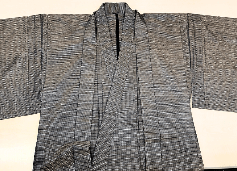 大島紬　羽織と長着のアンサンブル